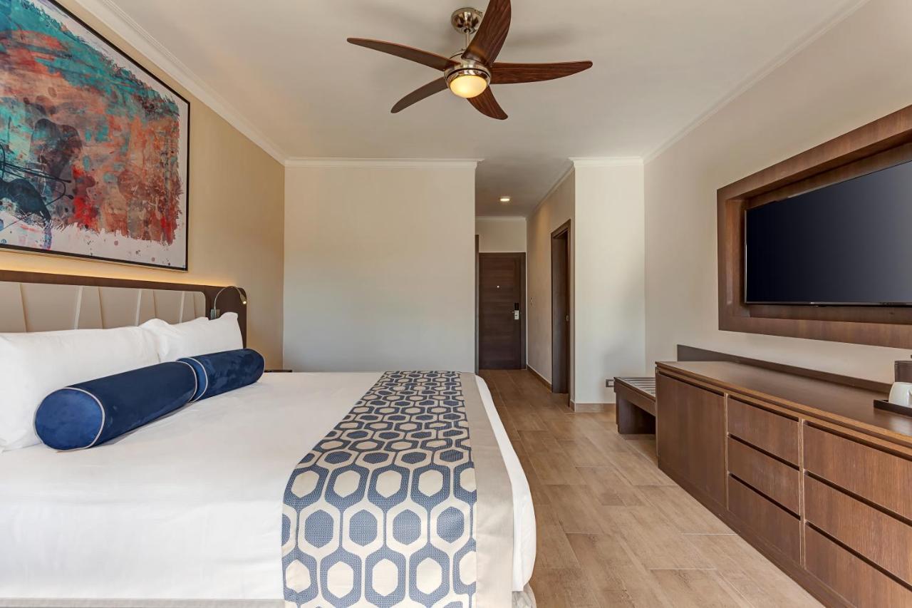 Royalton Splash Punta Cana, An Autograph Collection All-Inclusive Resort & Casino Exterior photo