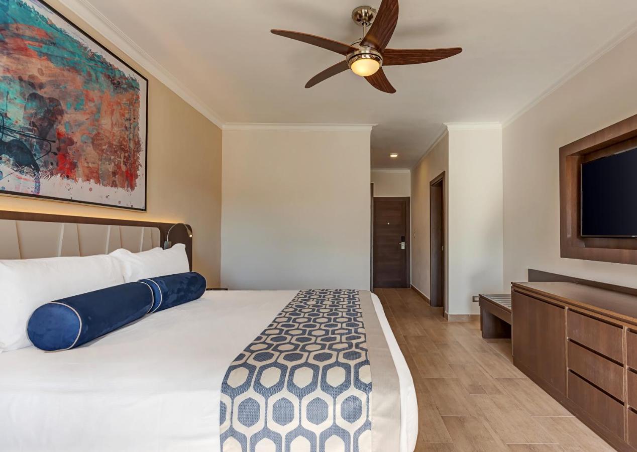 Royalton Splash Punta Cana, An Autograph Collection All-Inclusive Resort & Casino Exterior photo